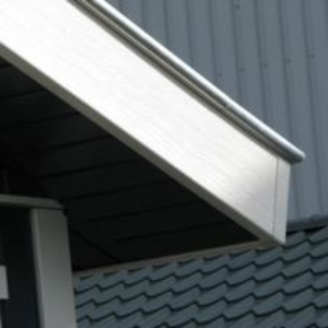 Red Cedar Boeideel Wit Gegrond 18x285mm 590cm